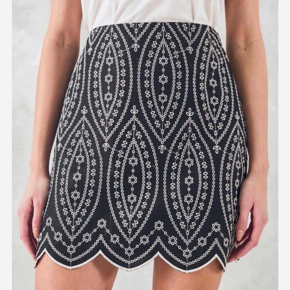 Loft Embroidered Black Skirt